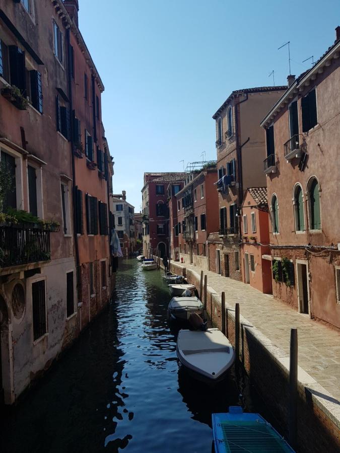 Golden Place Venice Luaran gambar
