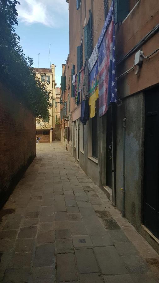 Golden Place Venice Luaran gambar